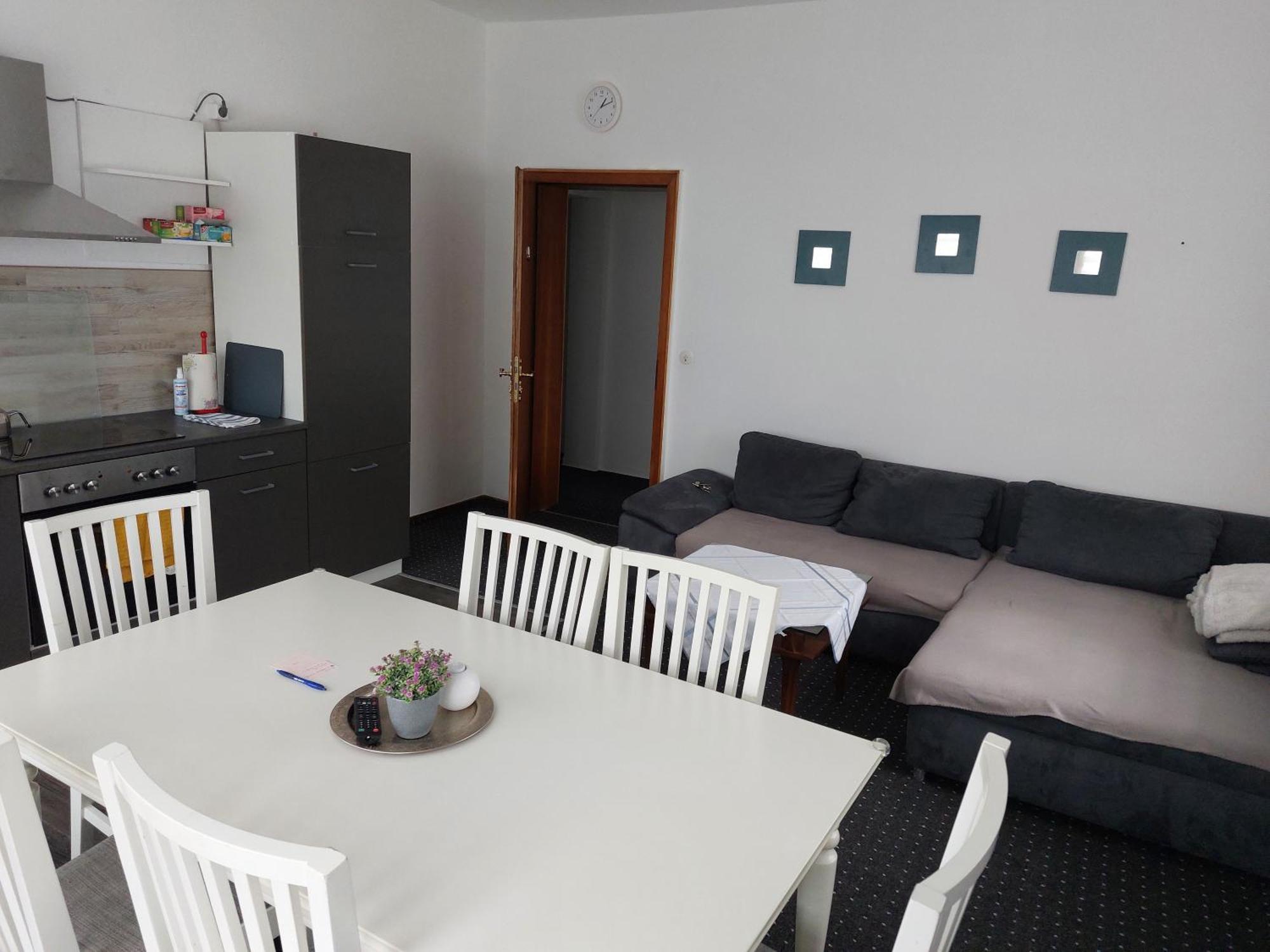 Ferienwohnung Sued บาดเอินเฮาเซน ภายนอก รูปภาพ